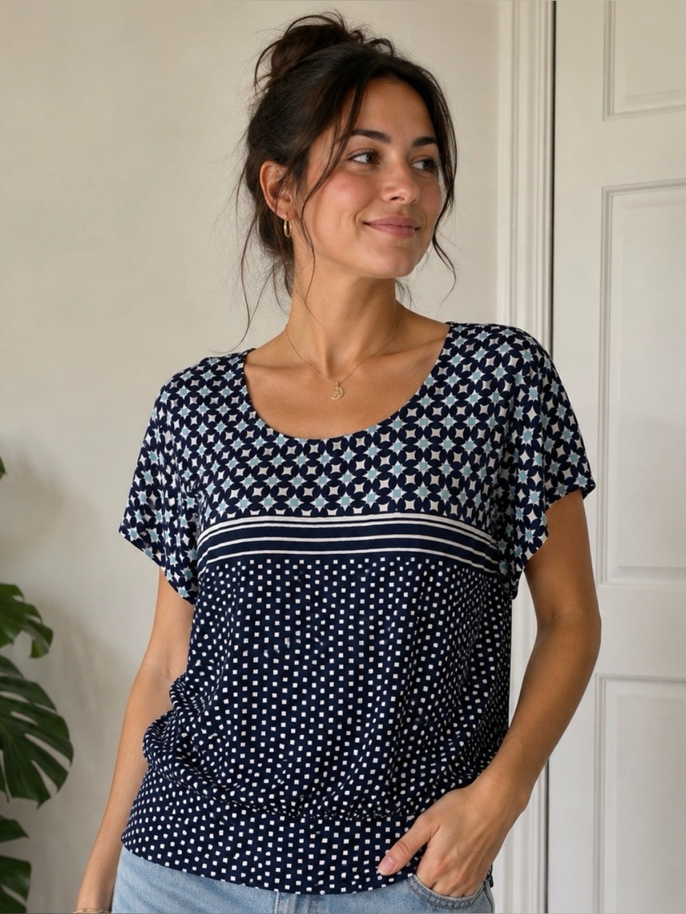 Max Studio Navy Blue Geometric Print Blouse Top Size Small